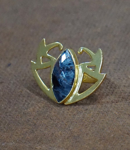 Antique Crown Ring
