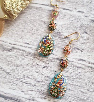 Peacock Color Dangler