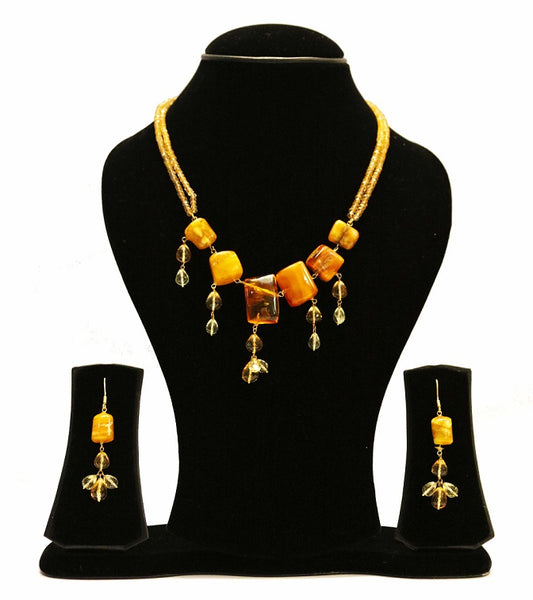Ambar Gold Necklace