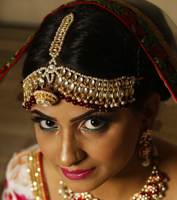 Red Bridal Maathapatti