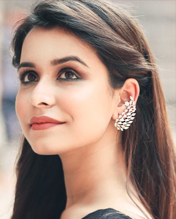 Fancy Leaf Earcuff