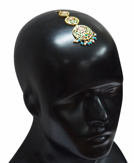 Aari Turquoise White Maang Tikka