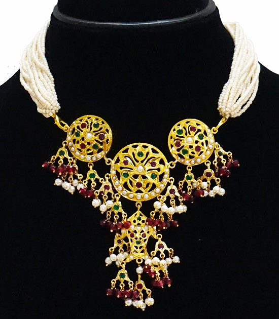 Aari Chick Red Necklace Set