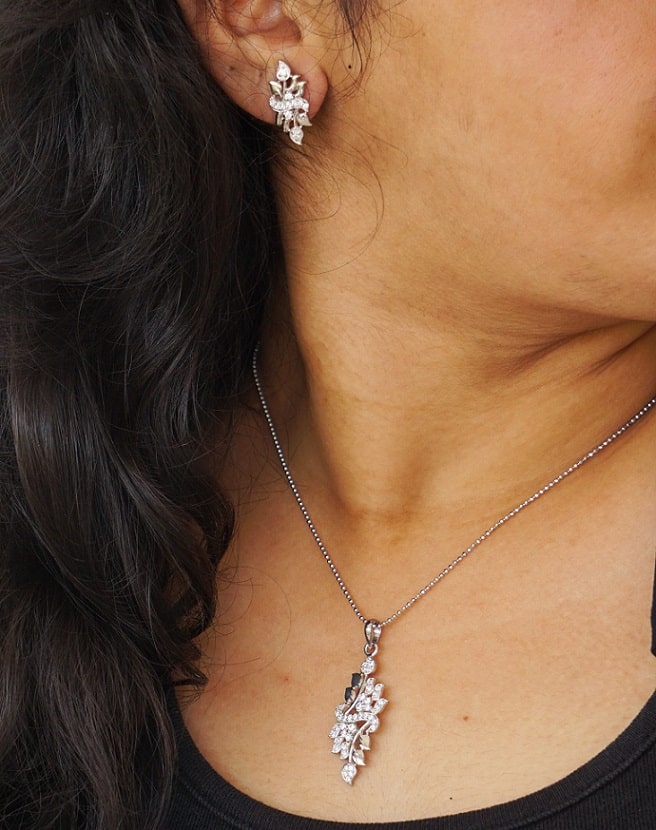 Cluster Pendant Set