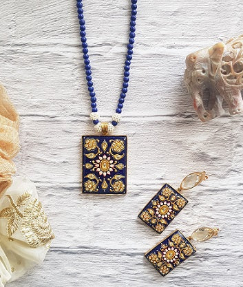 Blue Painted Necklace Set