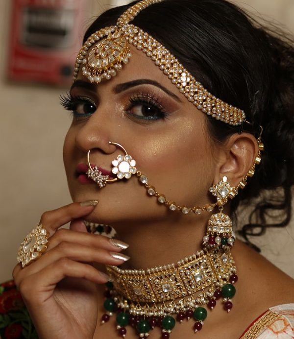 White Flower Bridal Nath