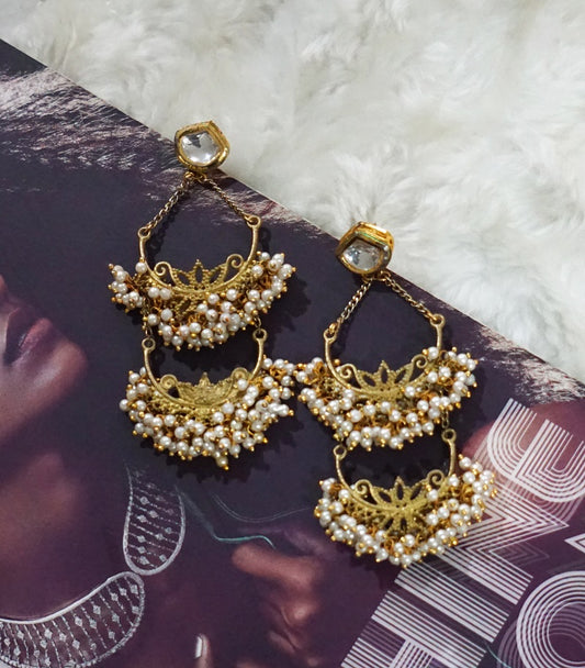 Pearl Heaven Layer Dangler