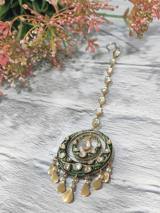 Green Meenakari Maang Tikka