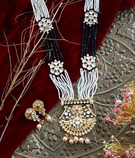 Discover Your Signature Style: How Alankar Collection Jewelry Can Transform Your Wardrobe