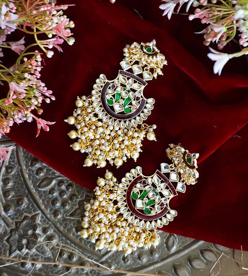 Cultural Elegance: Embracing Traditional Elements with Alankar Collection Jewelry