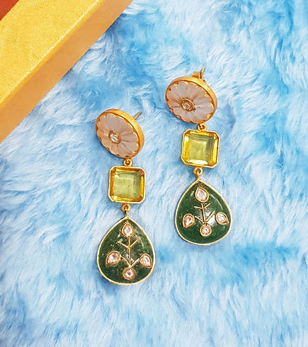Pear Green Onyx Dangler Earring