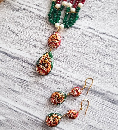 Green & Red Onyx Necklace Set