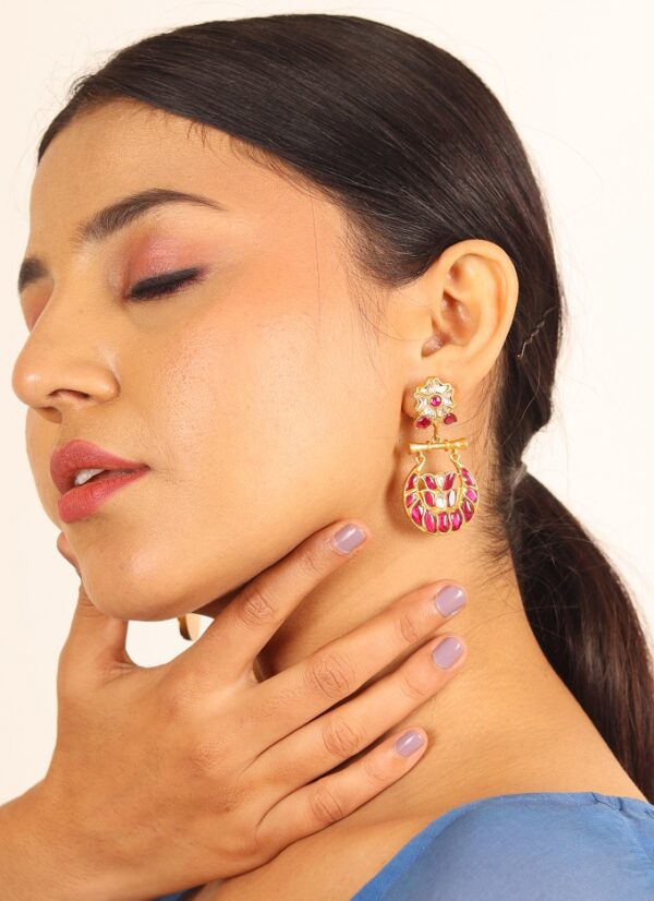 Pachi Crescent Kundan Earring
