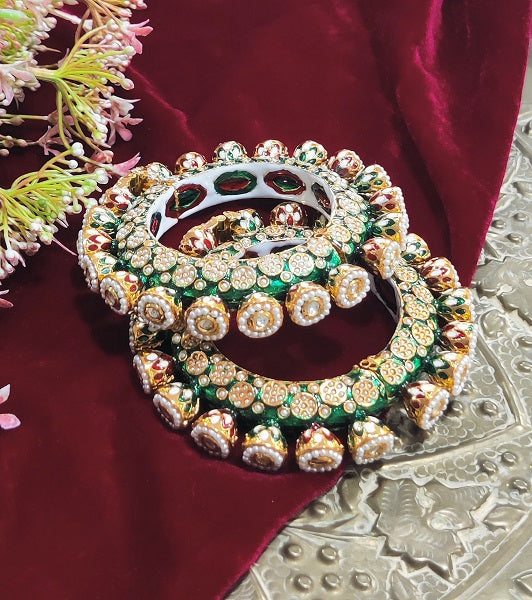 Alankar Green Meenakari Kada Set