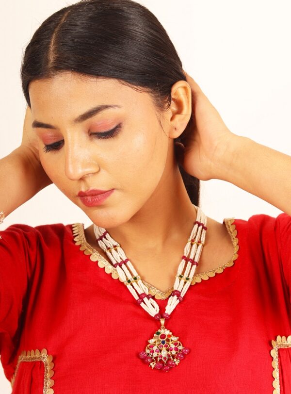 Gehna Navratna Necklace