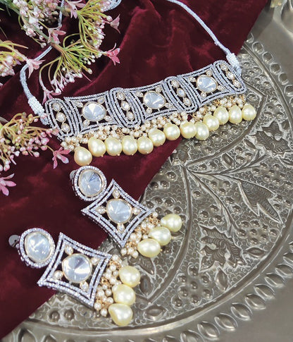 Alankar Victorian Chokar Necklace Set