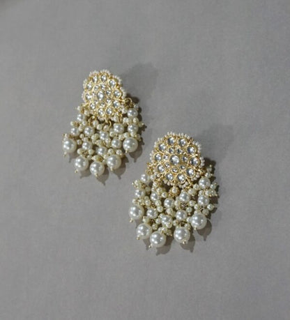 Alankar Kundan Stud Earring