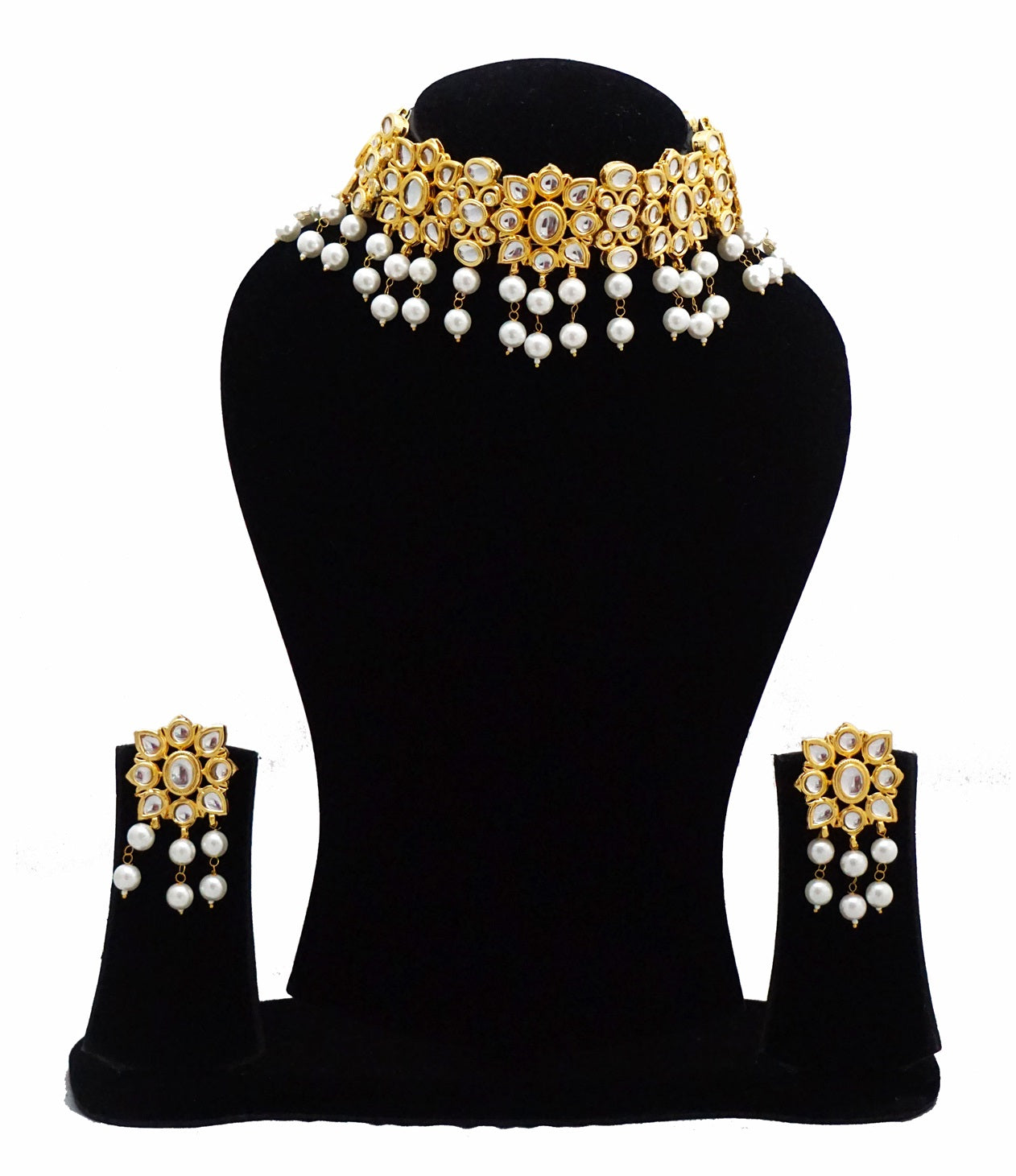 Alankar Kundan Chokar Necklace Set