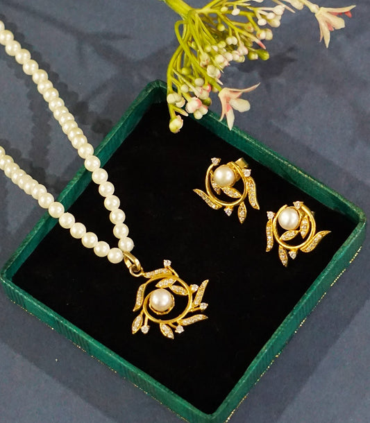 Flower Pendant Set