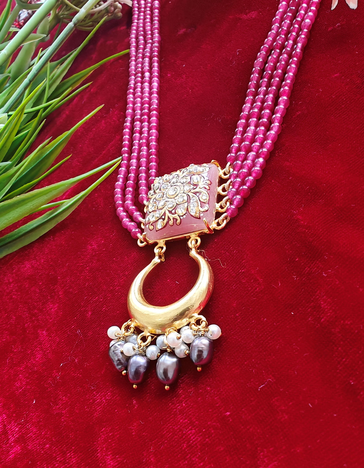 Alankar Shades of Red Chand Necklace
