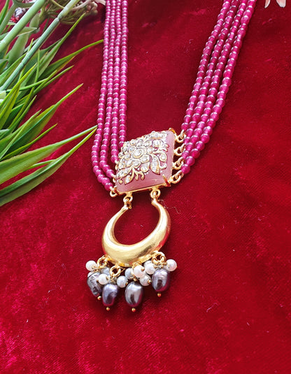 Alankar Shades of Red Chand Necklace