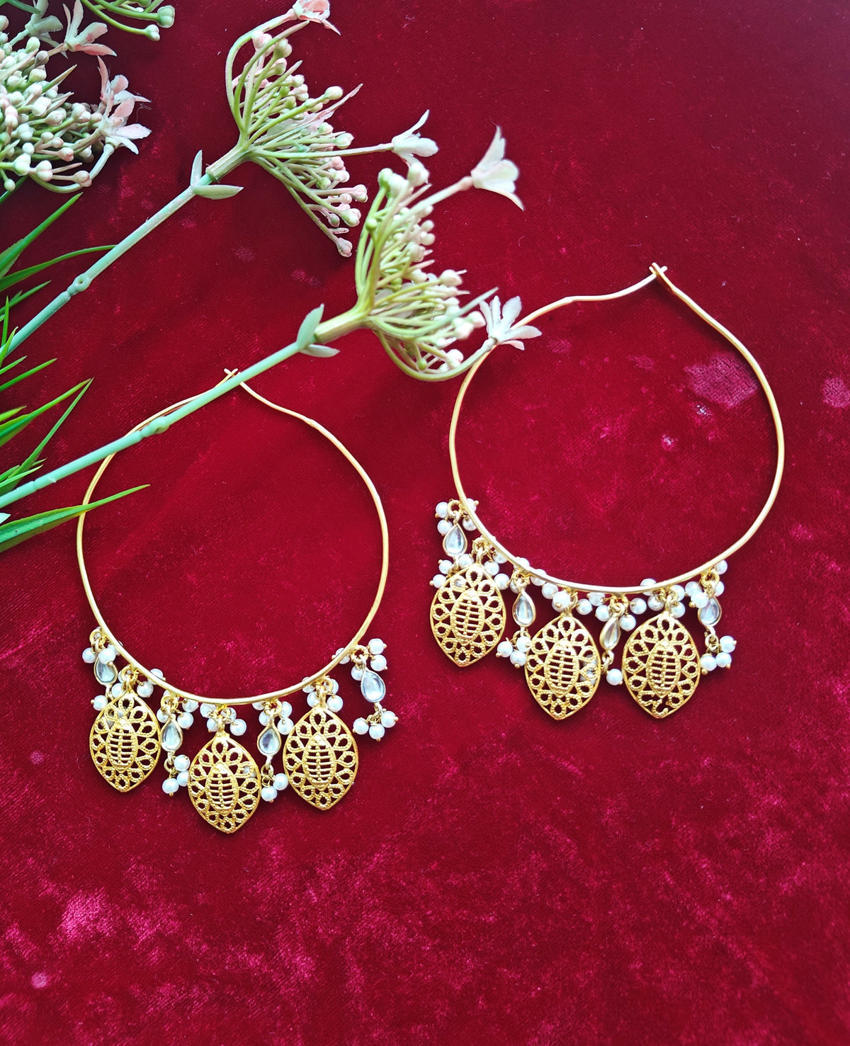 Alankar Leaf Pearl Chandbali