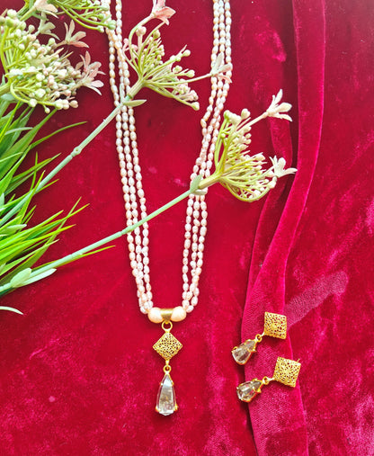 Alankar Filigree Claw Necklace Set