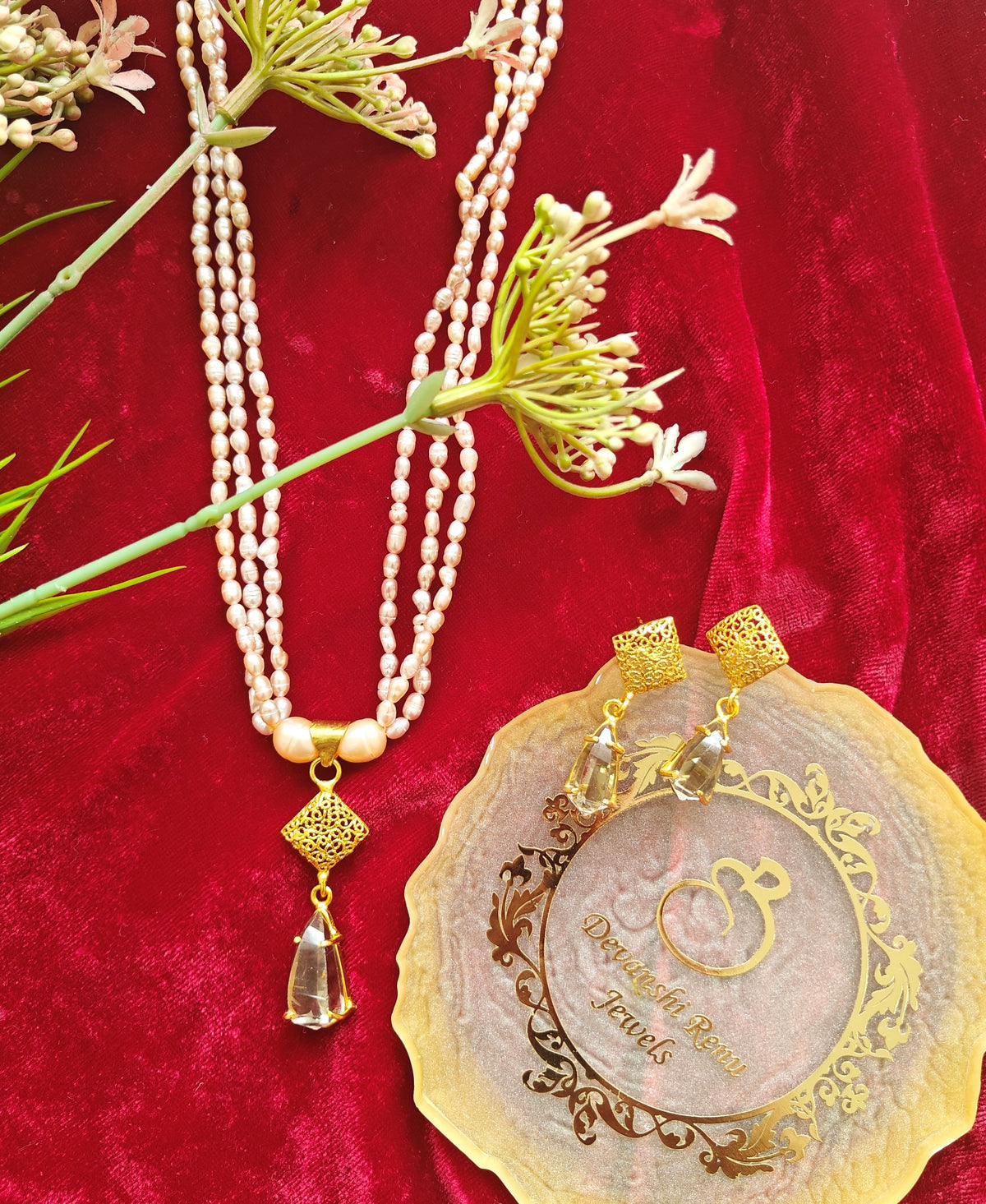 Alankar Filigree Claw Necklace Set