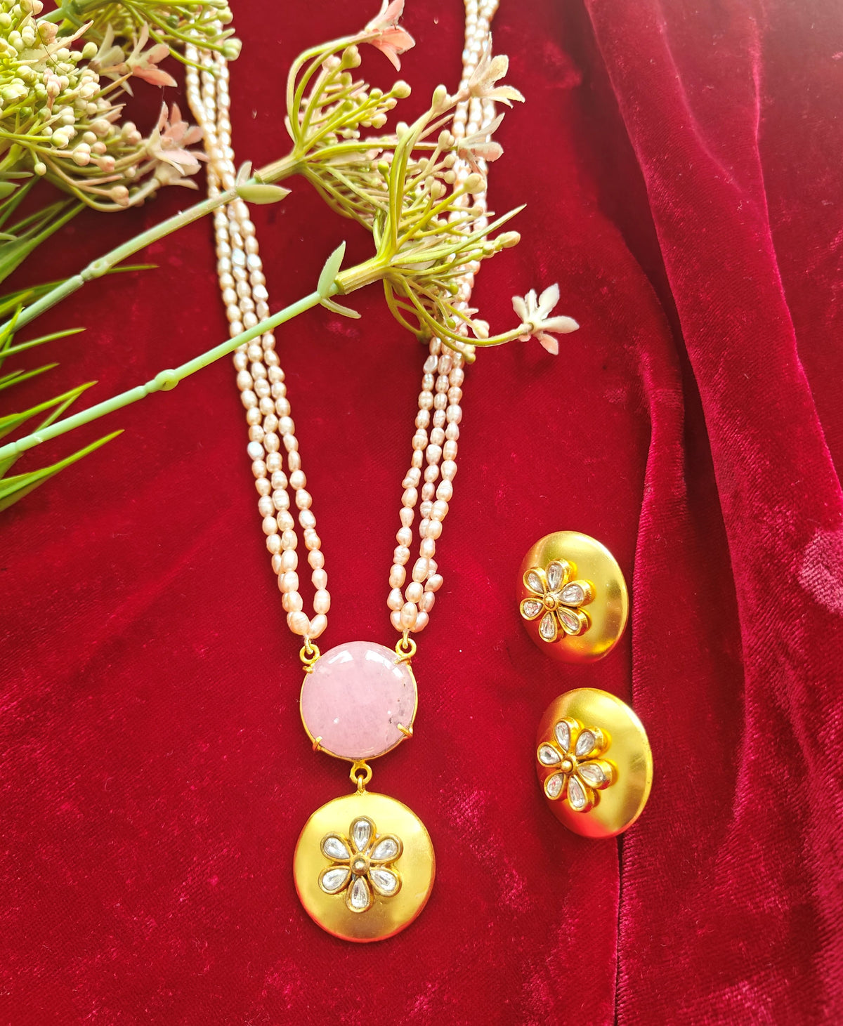 Alankar Rose Quratz Pearl Necklace Set