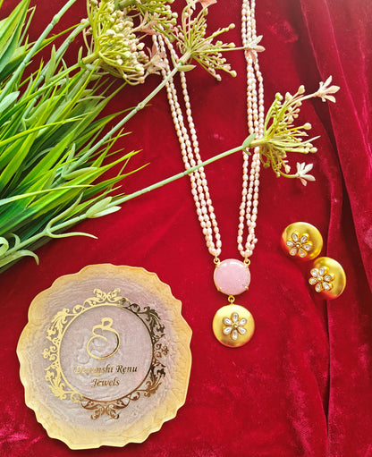 Alankar Rose Quratz Pearl Necklace Set