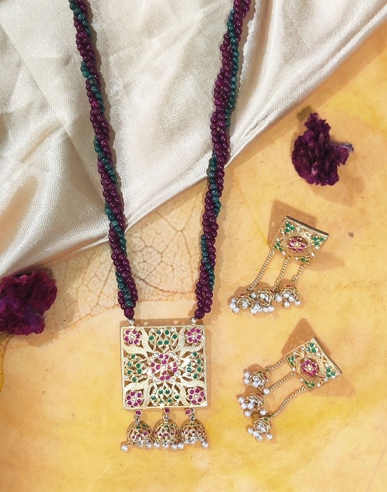 Aari Square Jhumka Set