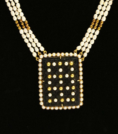 Gold Blue Carving Necklace