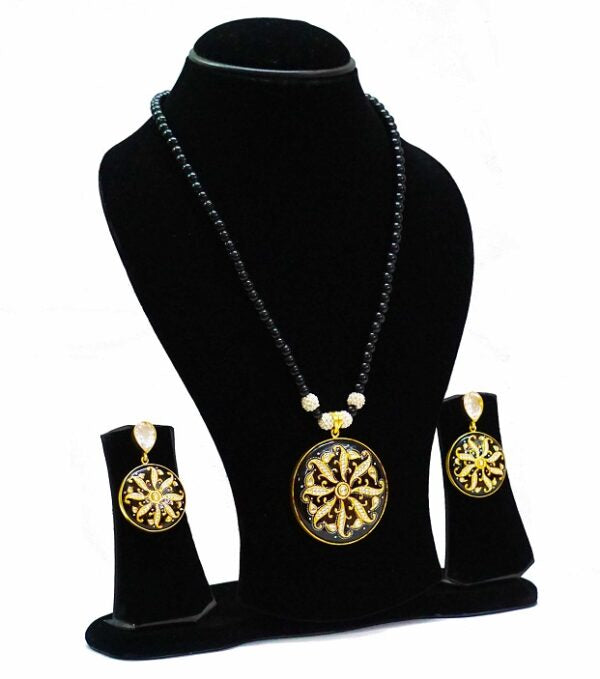 Black Onyx Painted Set