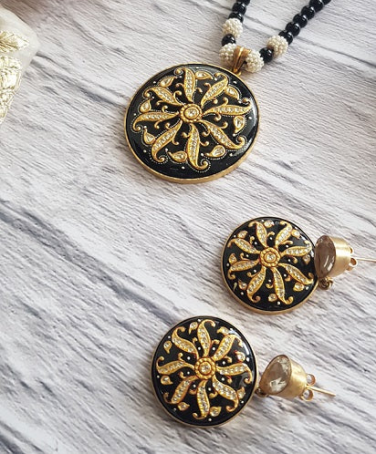 Black Onyx Painted Set