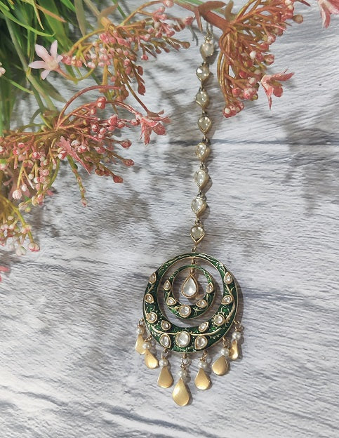 Green Meenakari Maang Tikka