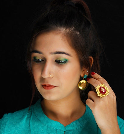 Turquoise Round Filigree Dangler