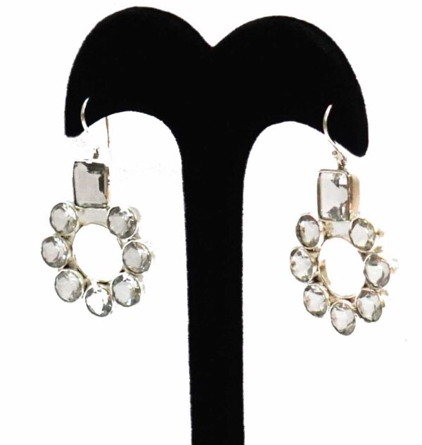 Round O Drop earrings