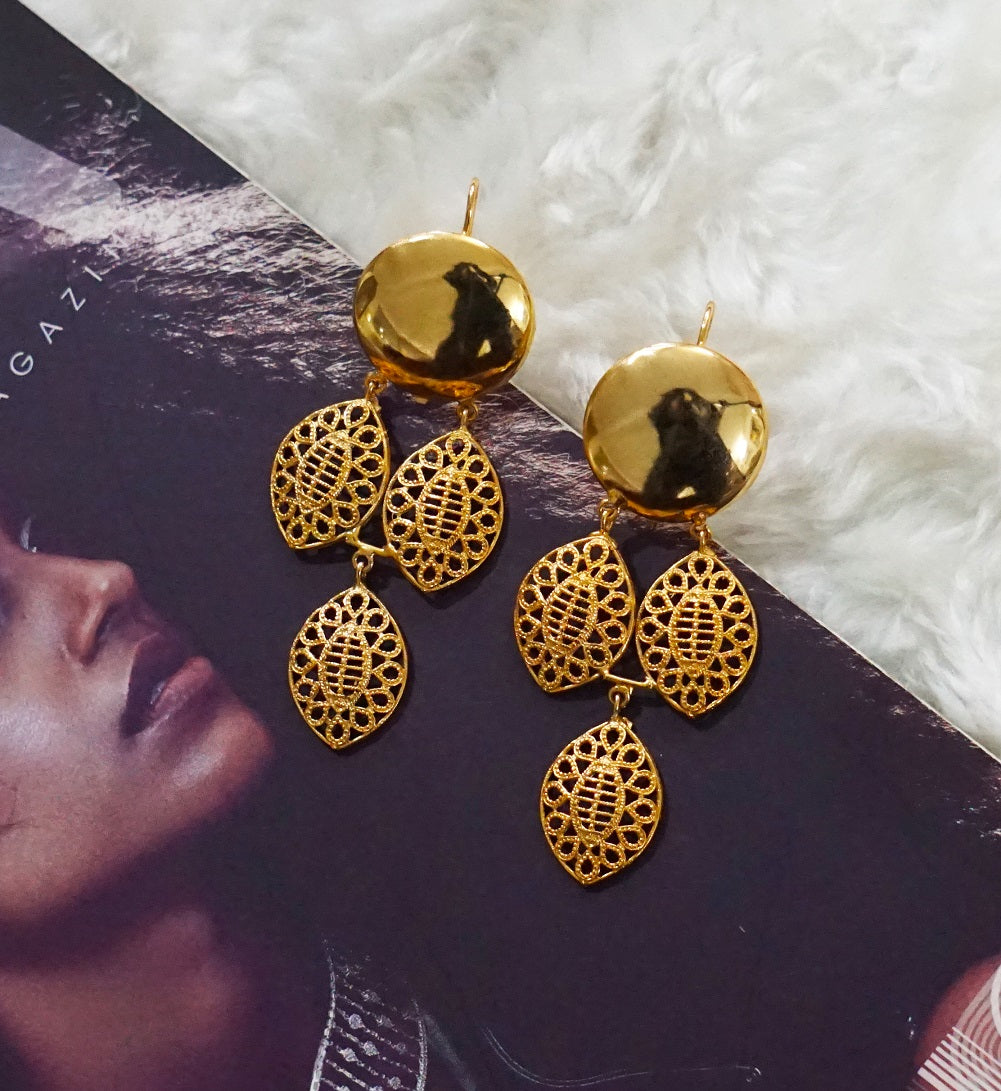 Golden Leave Dangler