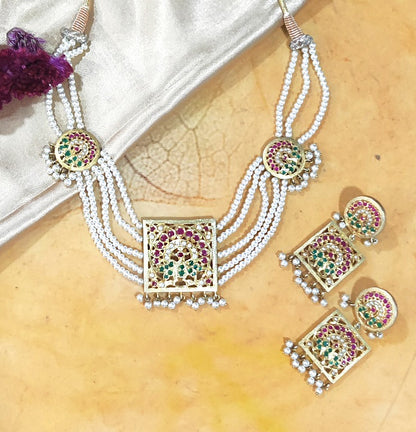 Aari Square Set Pearls