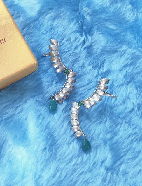 Leave Silver Earcuff