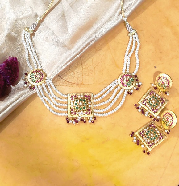 Aari Square Set