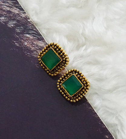 Green Stone Rava Stud