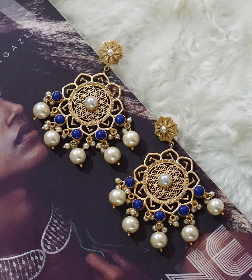 Antique Flower Dangler