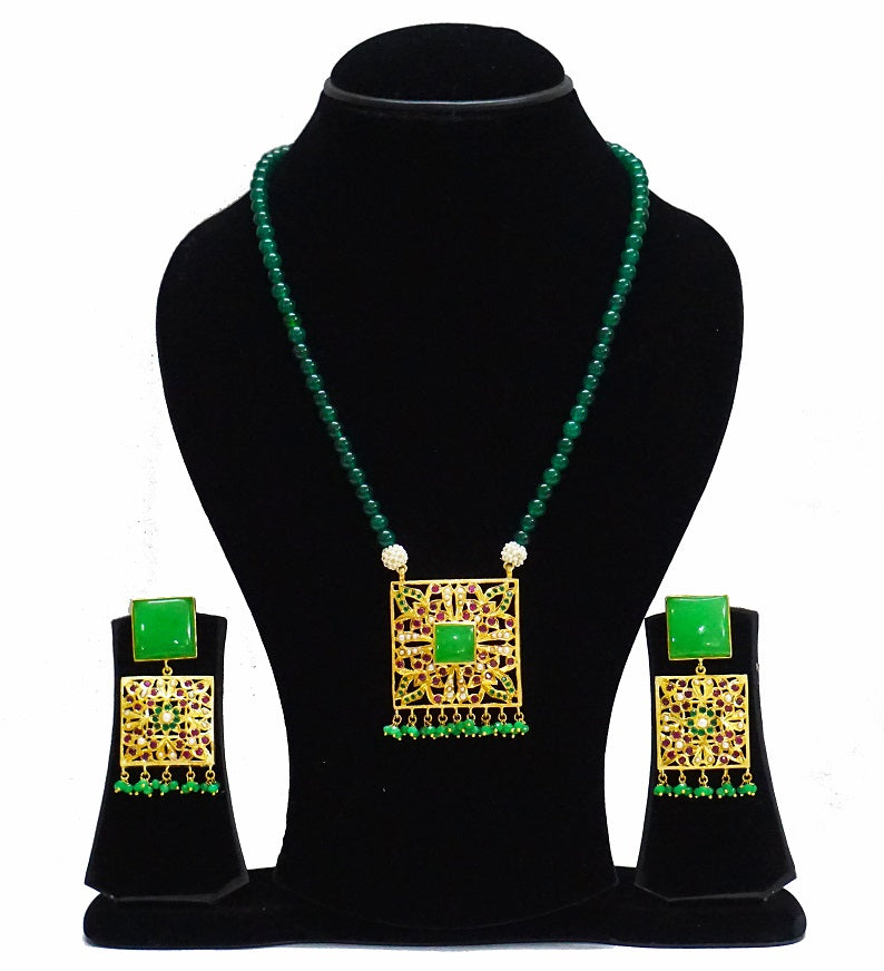 Aari Jade Square Set