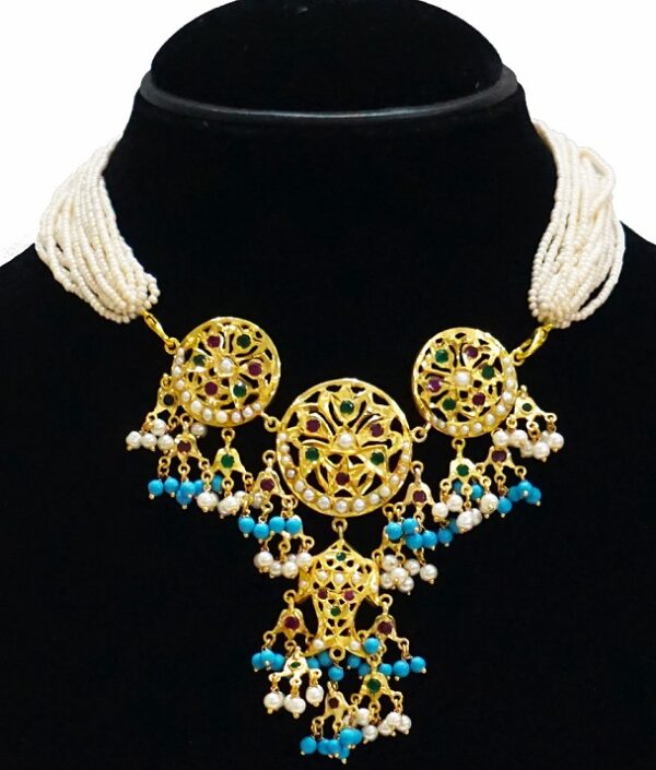 Aari Chick Turquoise Necklace Set