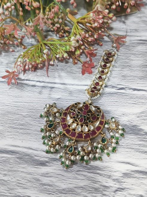 Red Bridal Maang Tikka