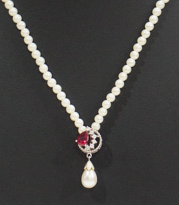 Red Crescent Pendant Set