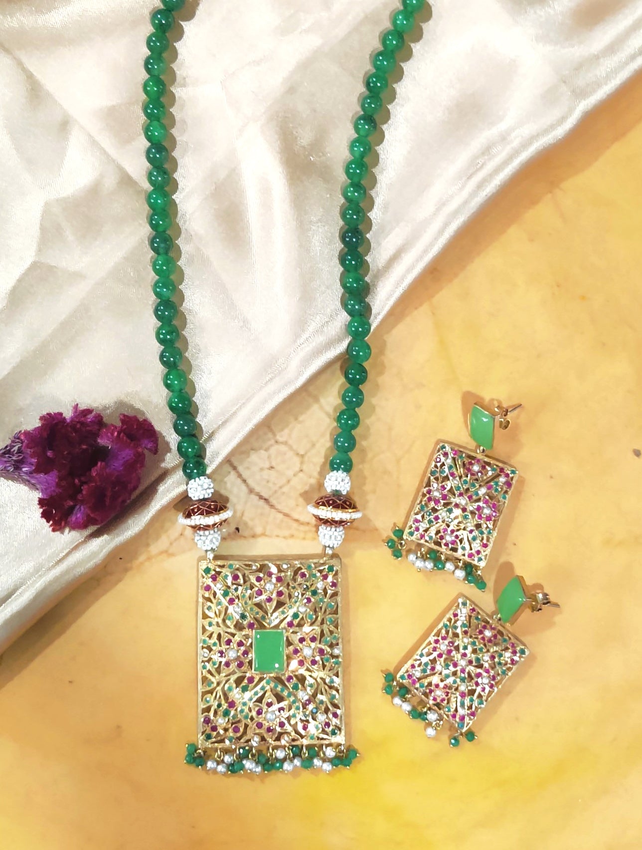 Aari Jade Rectangle Set