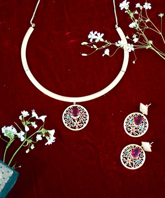 Signature Design Necklace