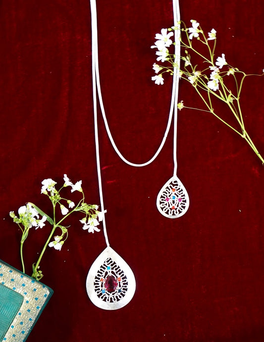 Signature Open Rope Necklace